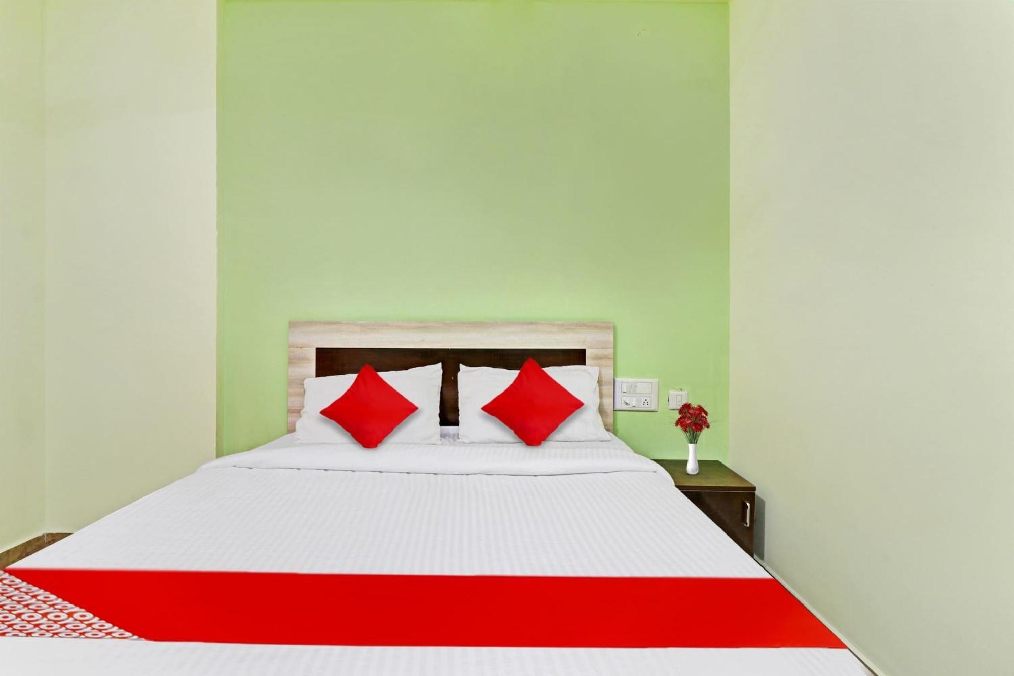 Super Hotel O Skyspace Near Yeshwantupur Railway Station Бангалор Экстерьер фото